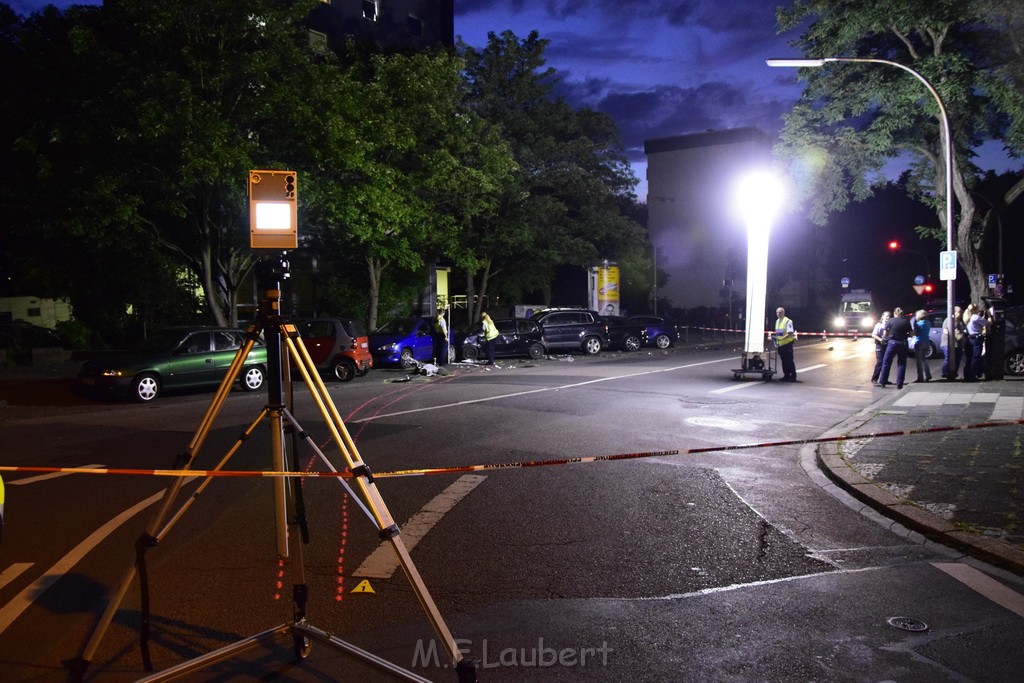 Schwerer VU PKW Rad Koeln Deutz Giessenerstr Betzdorferstr P039.JPG - Miklos Laubert